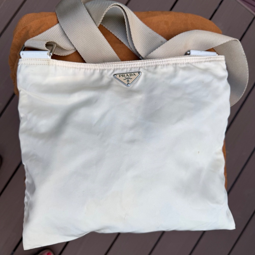 Prada Crossbody‎ Messenger Bag Vintage 1990s Cream Minimalist Y2K OS Authentic